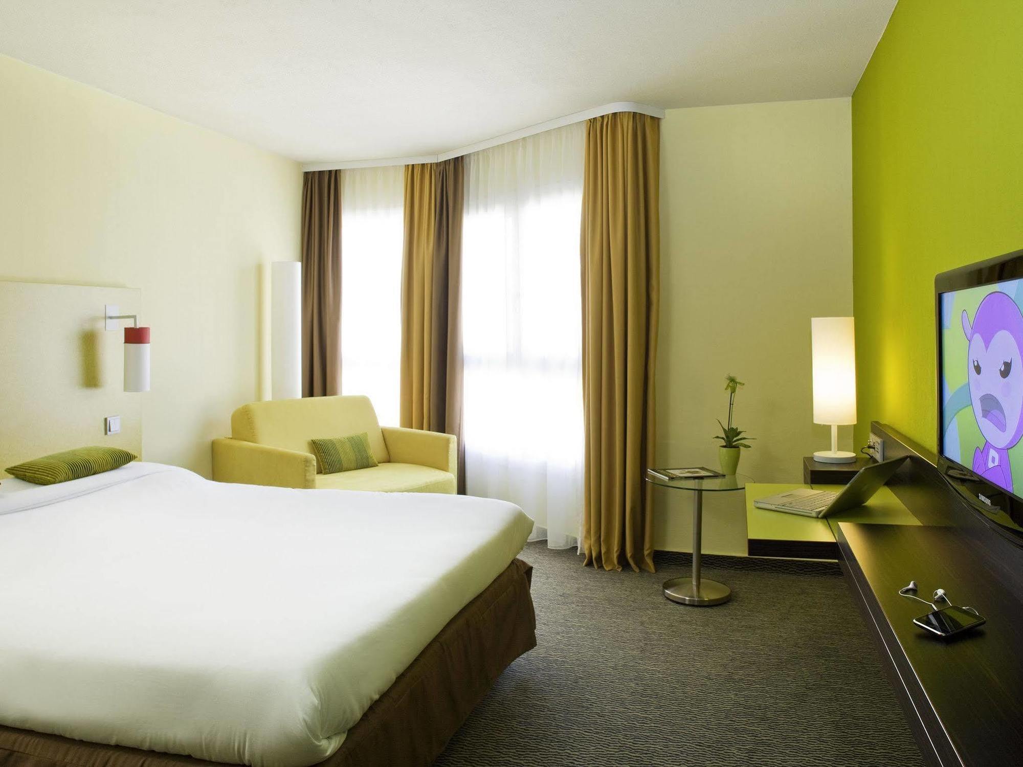Ibis Styles Nice Centre Port Dış mekan fotoğraf